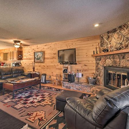 Downtown Red River Retreat With Mtn Views And Yard Экстерьер фото