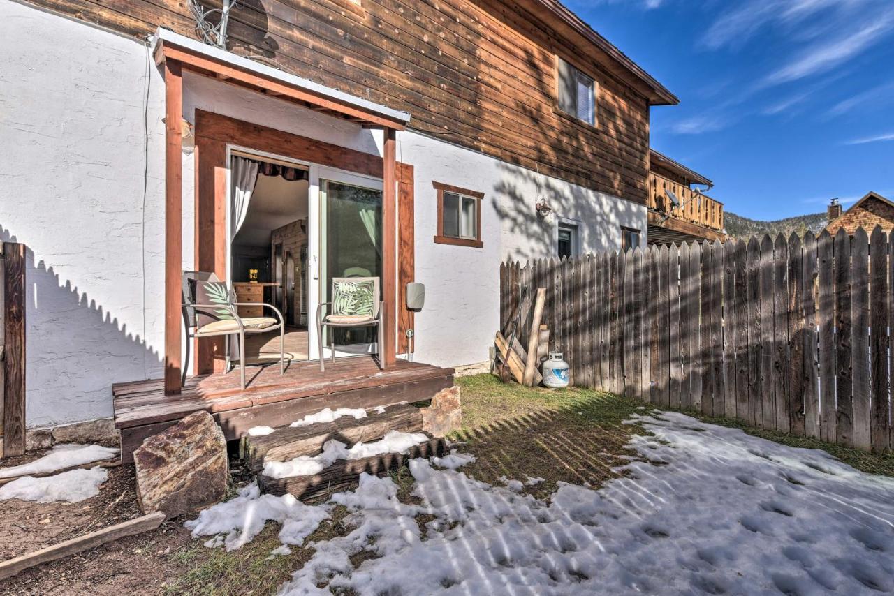 Downtown Red River Retreat With Mtn Views And Yard Экстерьер фото