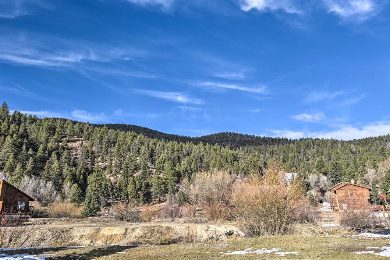Downtown Red River Retreat With Mtn Views And Yard Экстерьер фото