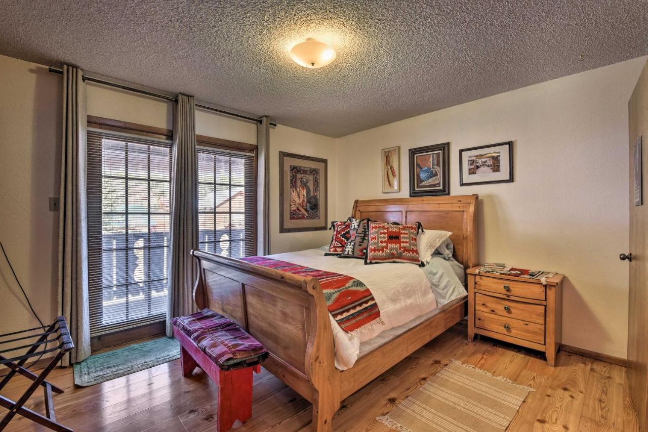 Downtown Red River Retreat With Mtn Views And Yard Экстерьер фото